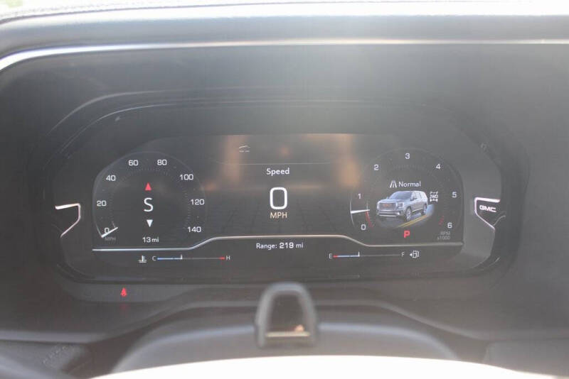 2024 GMC Yukon Denali