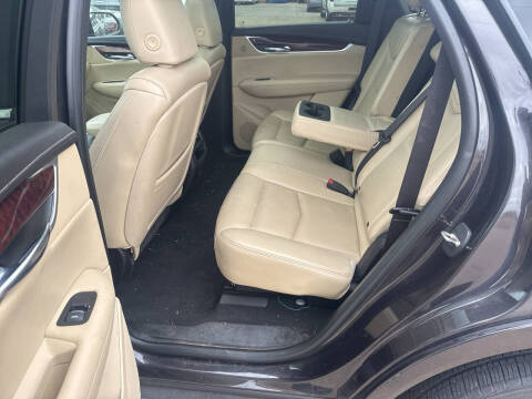 2017 Cadillac XT5 Premium Luxury