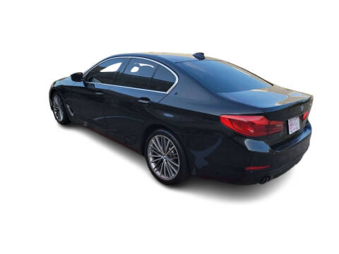 2018 BMW 5 Series 530i