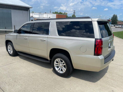 2017 Chevrolet Suburban LT