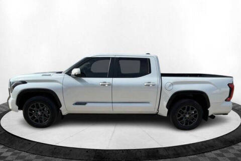 2025 Toyota Tundra Platinum HV