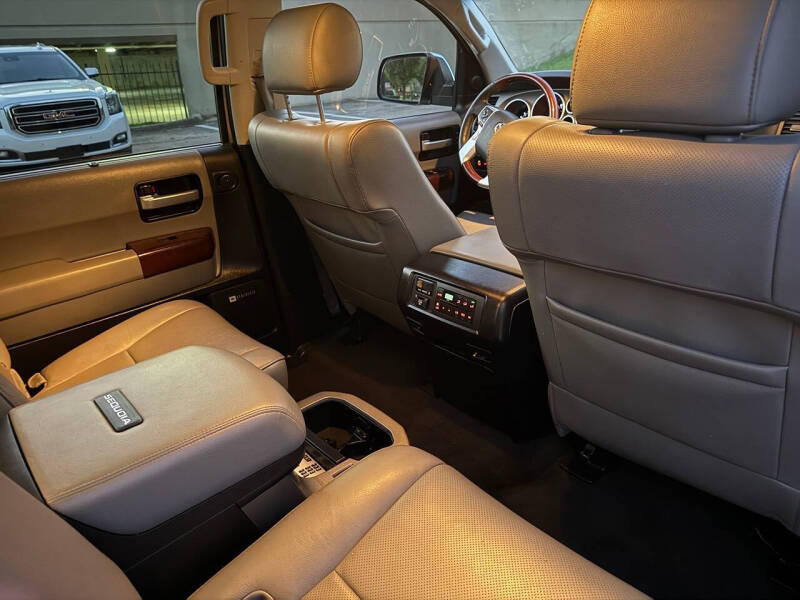 2015 Toyota Sequoia Platinum