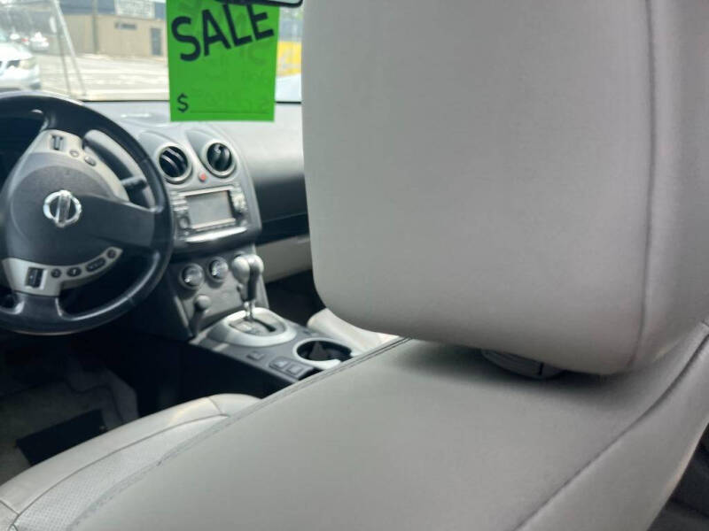 2012 Nissan Rogue S
