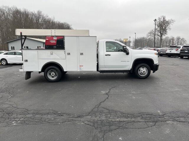 2021 Chevrolet Silverado 3500HD CC