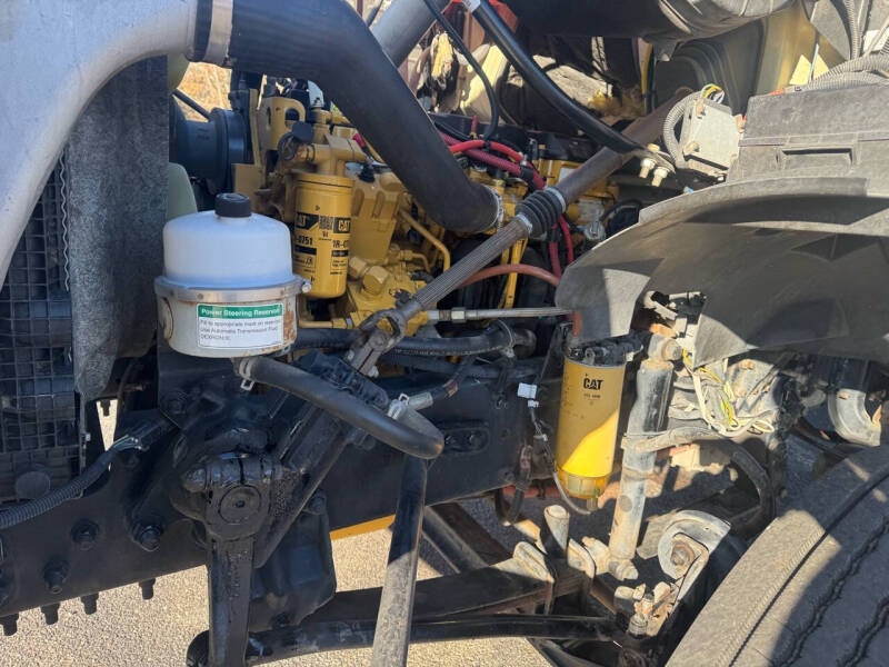 2005 Sterling LT 9500