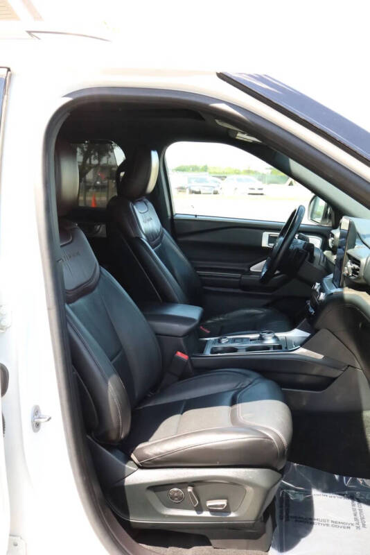 2020 Ford Explorer Platinum