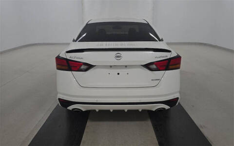 2020 Nissan Altima 2.0 Platinum