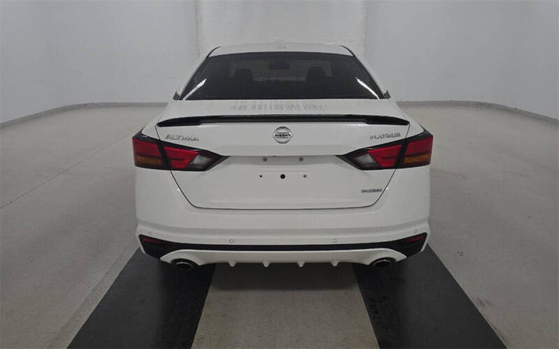 2020 Nissan Altima 2.0 Platinum