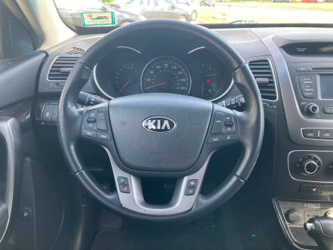 2015 Kia Sorento LX