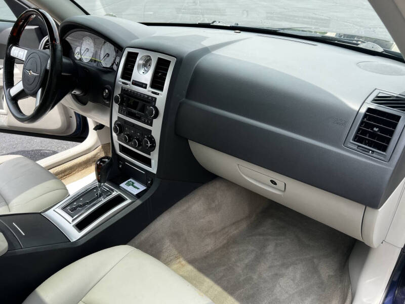 2006 Chrysler 300 C