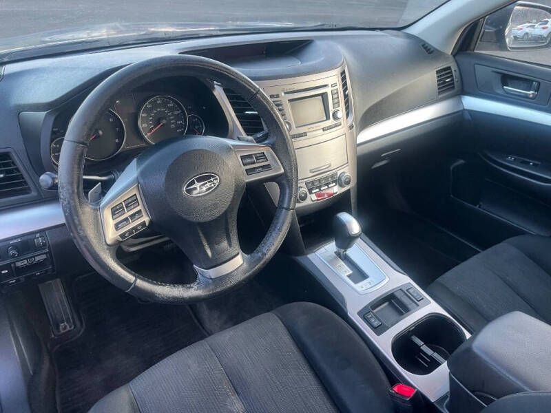 2013 Subaru Legacy 2.5i Premium