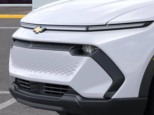 2026 Chevrolet Equinox EV LT 2