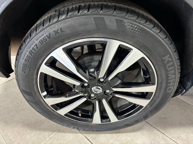 2019 Nissan Kicks SV