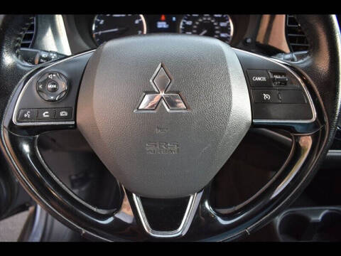 2016 Mitsubishi Outlander SE