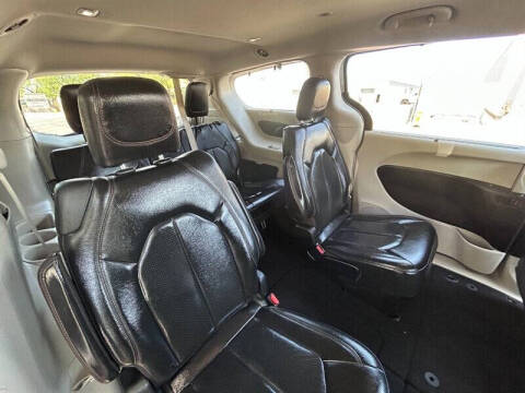 2020 Chrysler Pacifica Touring L