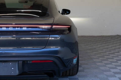 2020 Porsche Taycan Turbo S