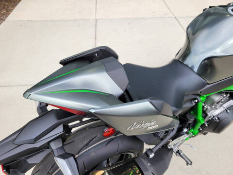 2025 Kawasaki Ninja H2 Carbon ABS
