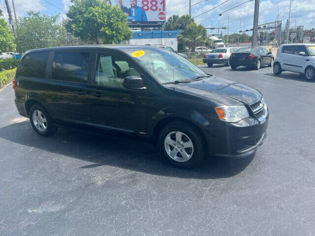 2012 Dodge Grand Caravan  - $4,999