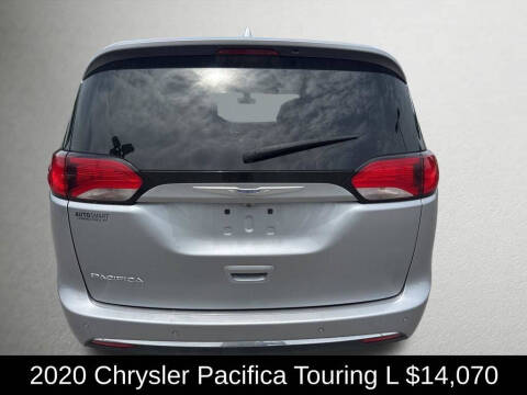 2020 Chrysler Pacifica Touring L