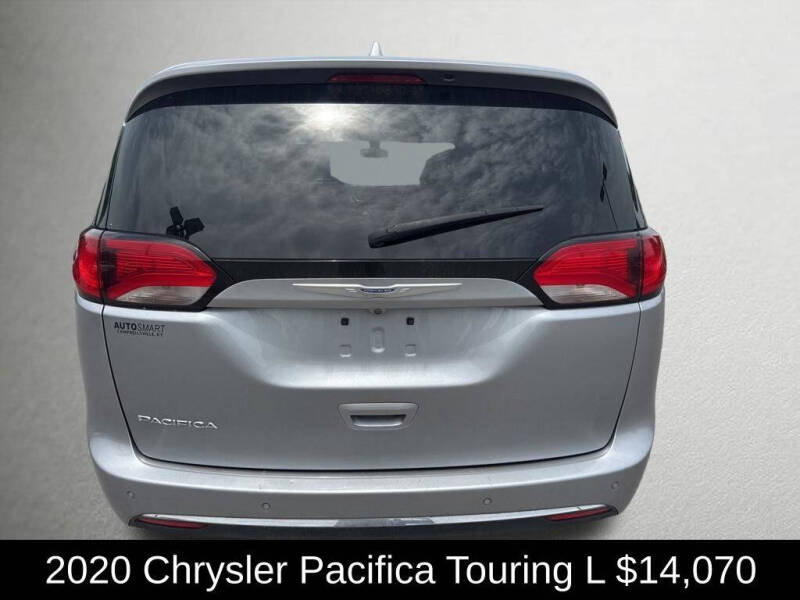 2020 Chrysler Pacifica Touring L