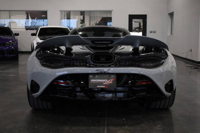 2025 McLaren 750S