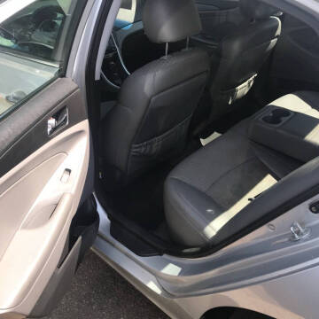 2011 Hyundai Sonata SE