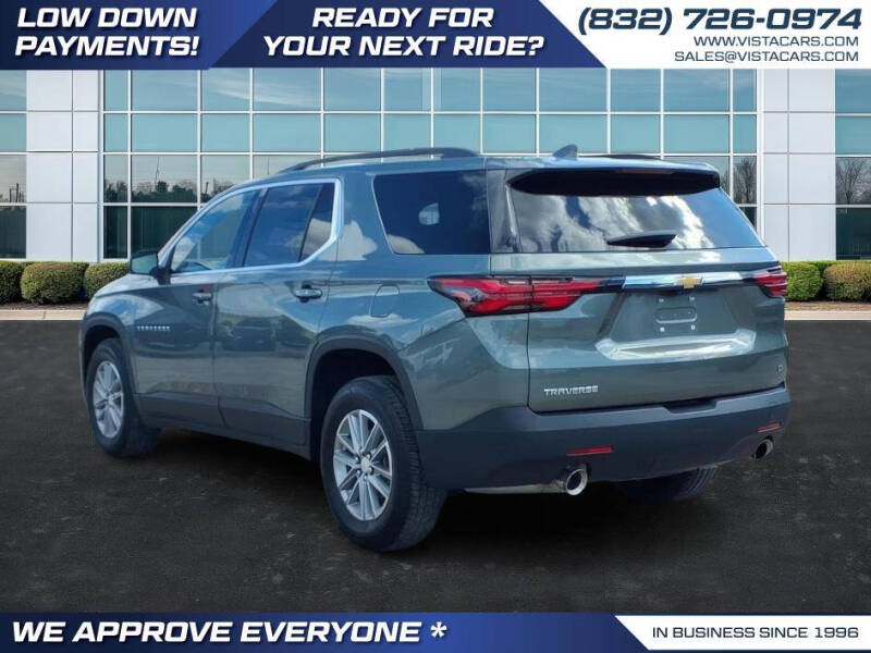 2023 Chevrolet Traverse LT Cloth