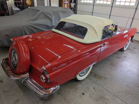 1956 Ford Thunderbird