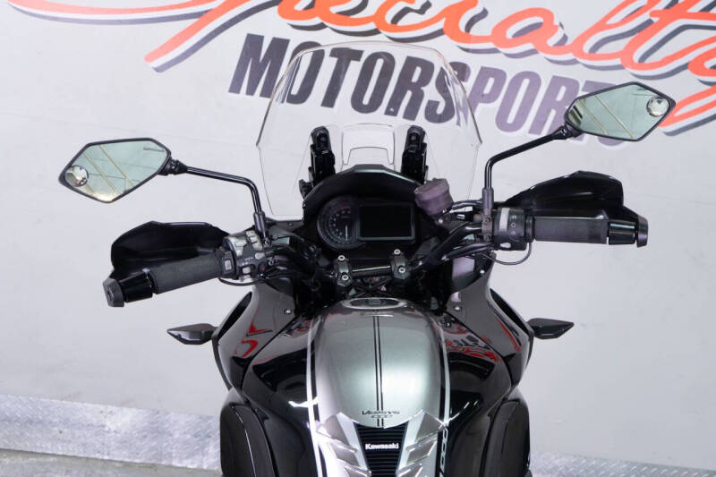 2023 Kawasaki Versys 1000 SE LT+