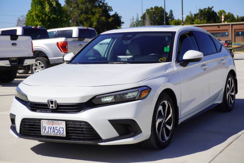 2023 Honda Civic Hatchback EX-L's photo