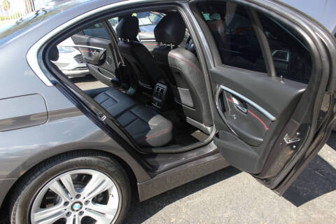 2018 BMW 3 Series 330i