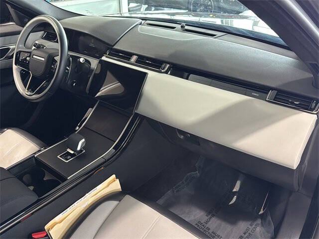 2024 Land Rover Range Rover Velar P250 Dynamic SE
