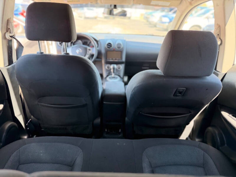 2012 Nissan Rogue S