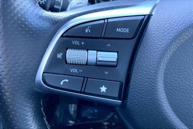 2023 Genesis G70