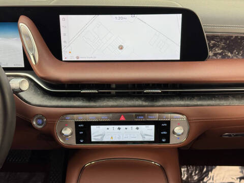 2024 Genesis G90 3.5T e-Supercharger