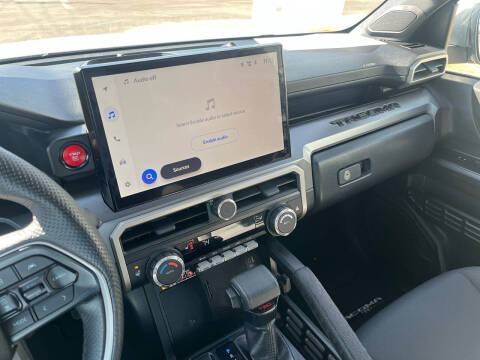 2024 Toyota Tacoma TRD Off-Road