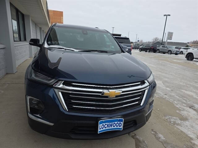 2023 Chevrolet Traverse LT Cloth