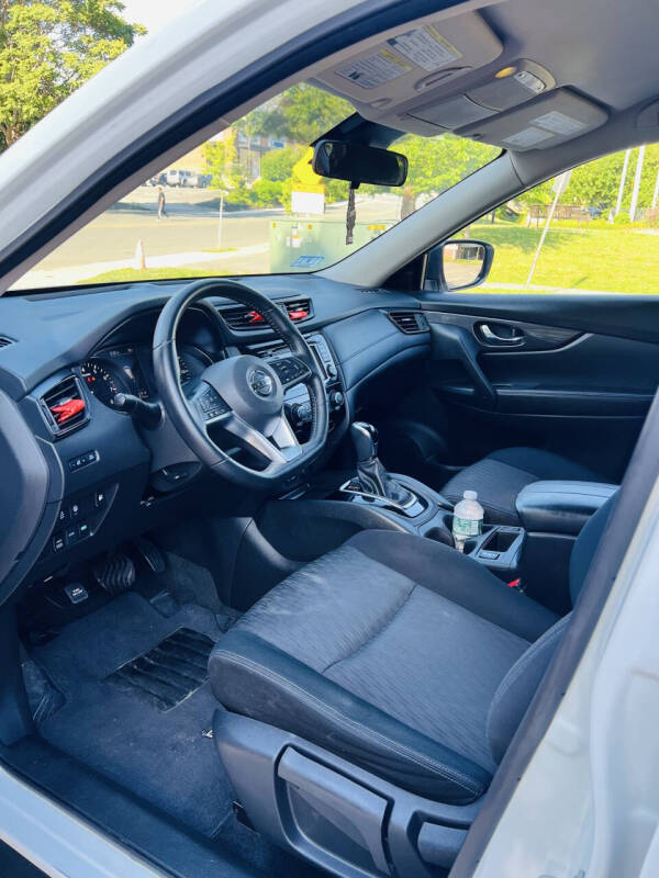 2020 Nissan Rogue S