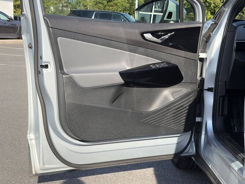 2021 Volkswagen ID.4 Pro