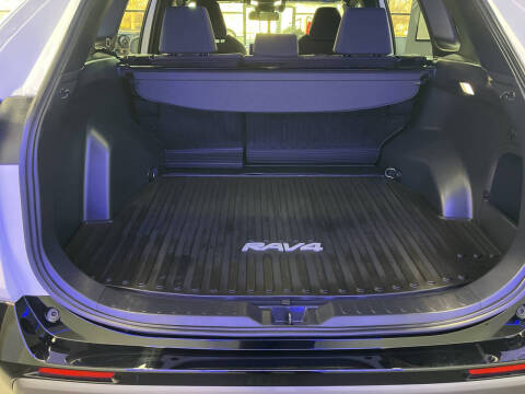 2023 Toyota RAV4 Hybrid SE