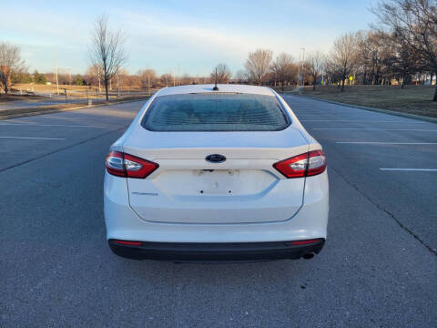 2015 Ford Fusion S