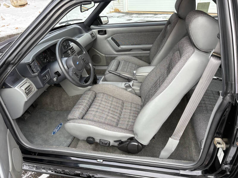 1987 Ford Mustang GT