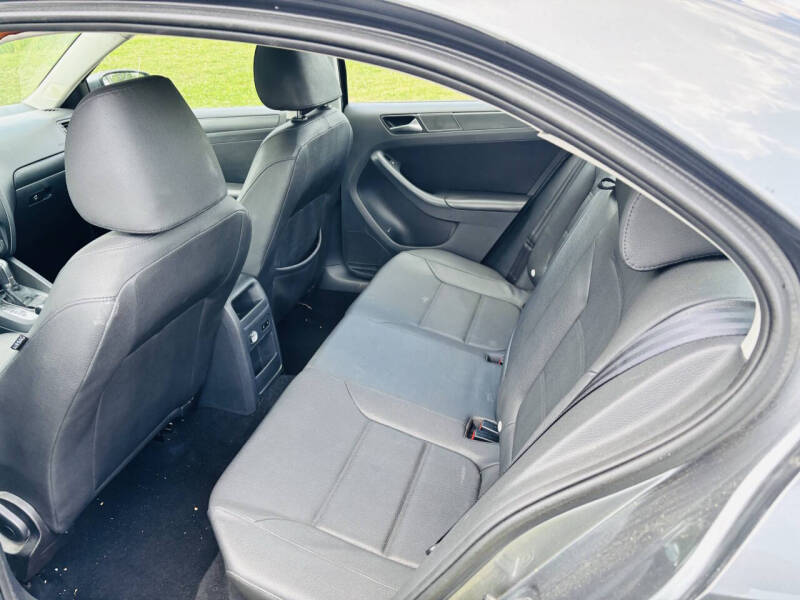 2011 Volkswagen Jetta SE PZEV