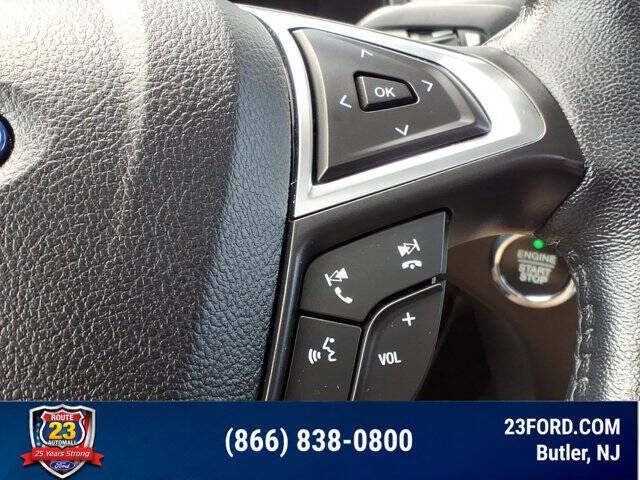 2022 Ford Edge Titanium