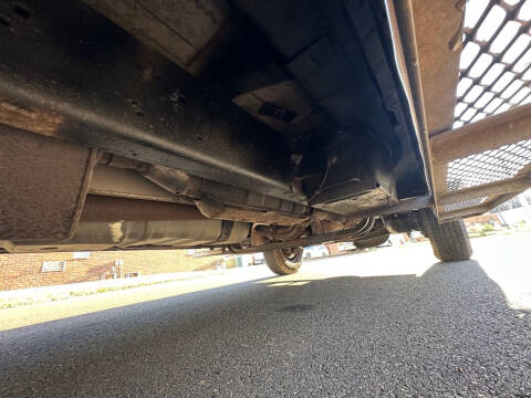 2005 Ford E-Series E-350 SD XLT