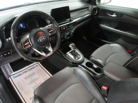 2020 Kia Forte GT Line