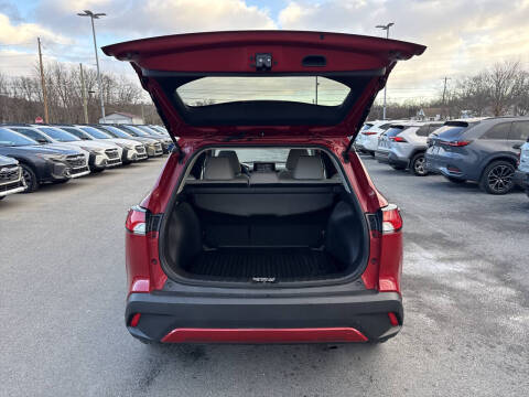 2022 Toyota Corolla Cross LE