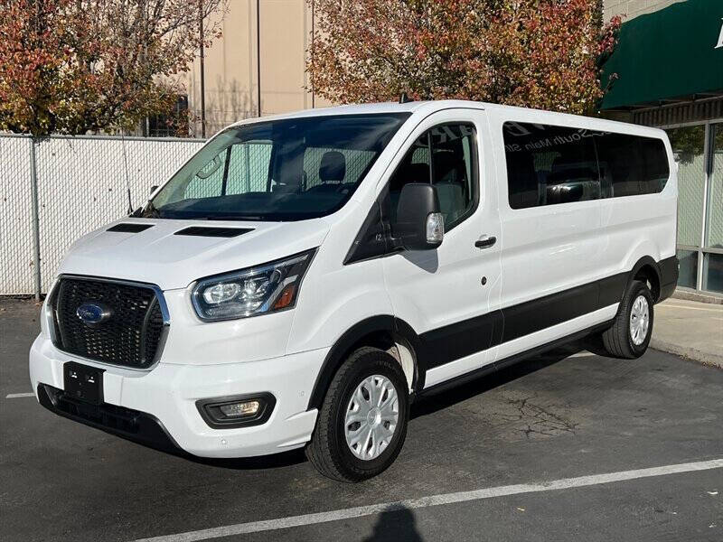 2023 Ford Transit 350 XLT