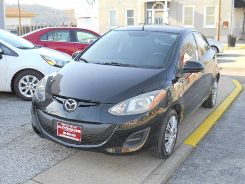 2013 Mazda MAZDA2 for sale at NEW RICHMOND AUTO SALES in New Richmond OH
