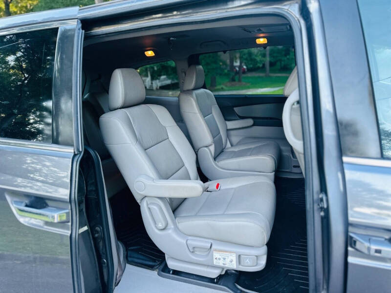 2015 Honda Odyssey EX-L w/DVD